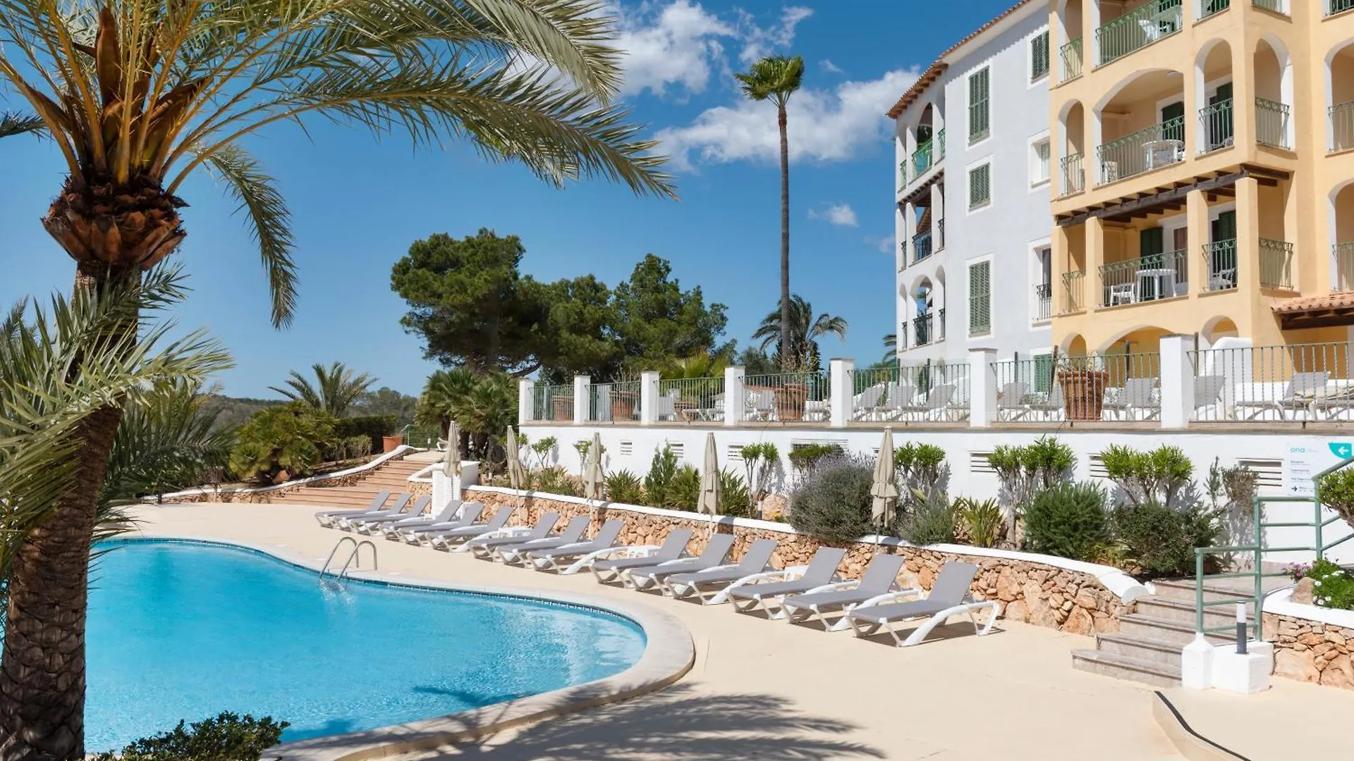 Aparthotel Ona Cala Pi Club