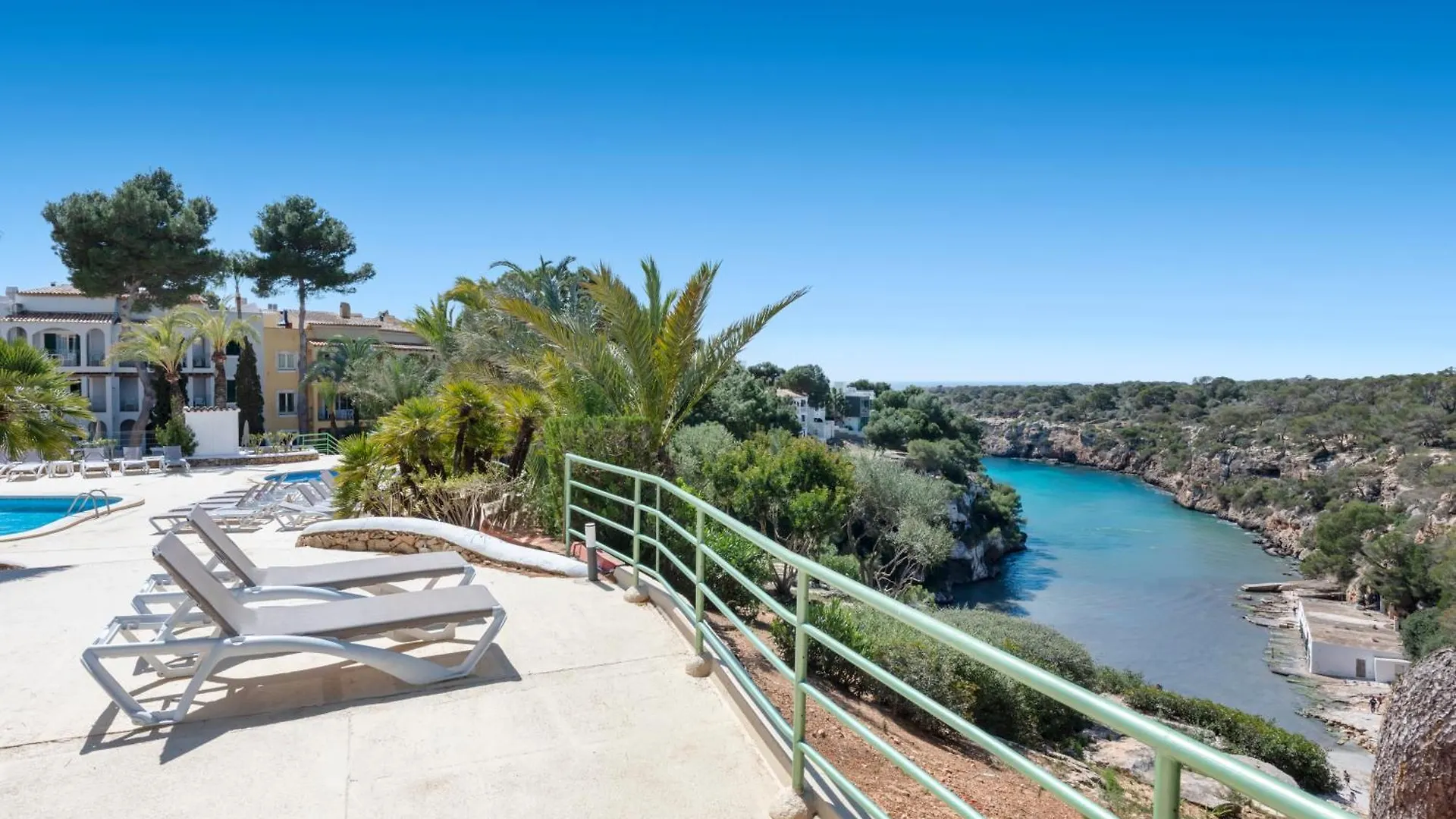 Aparthotel Ona Cala Pi Club