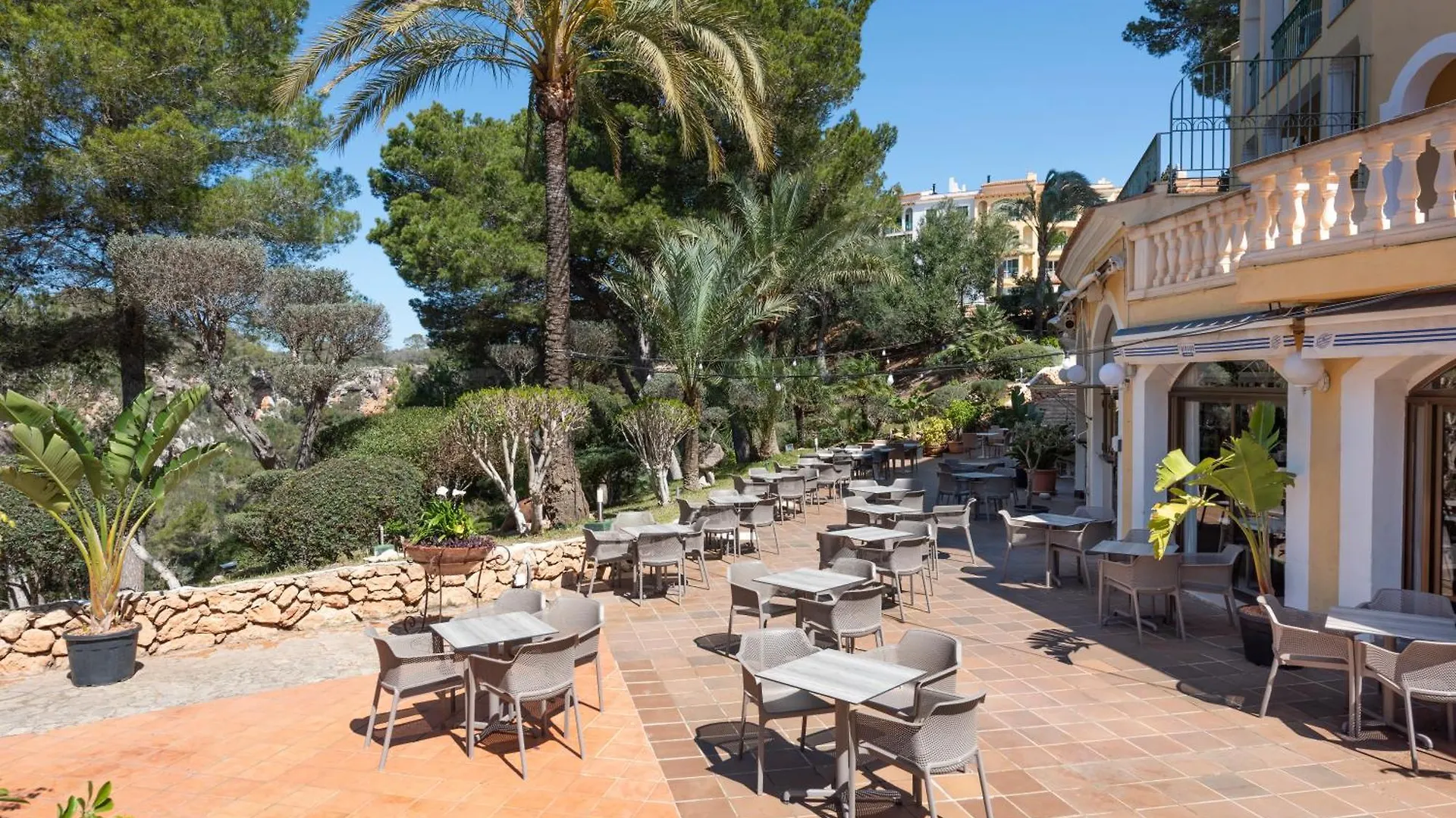 Aparthotel Ona Cala Pi Club 3*, Cala Pi (Mallorca) Spain