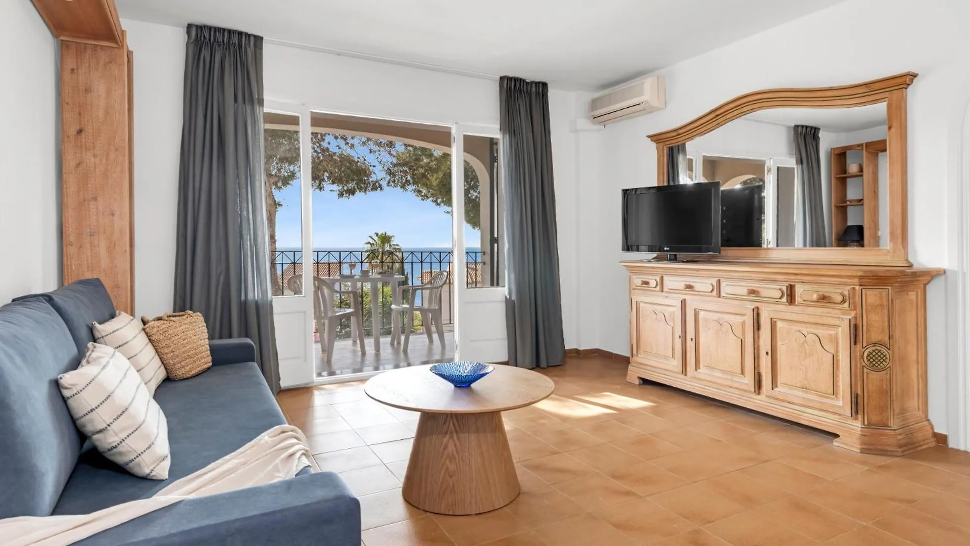 Aparthotel Ona Cala Pi Club Spain